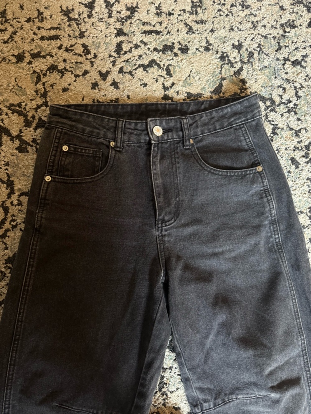 Women's Black barrel Denim Jeans